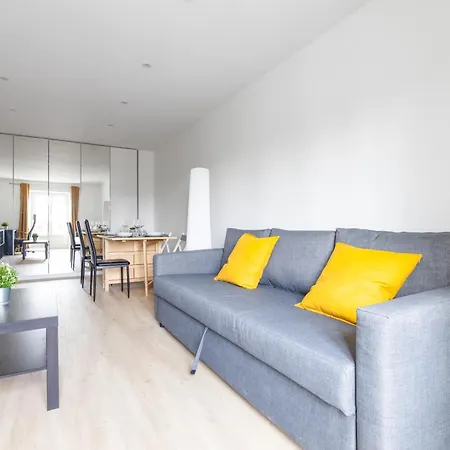 1 Bedroom Quartier Austerlitz Free Netflix Appartement