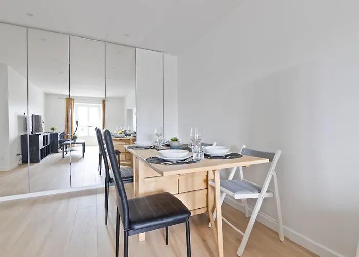 1 Bedroom Quartier Austerlitz Free Netflix